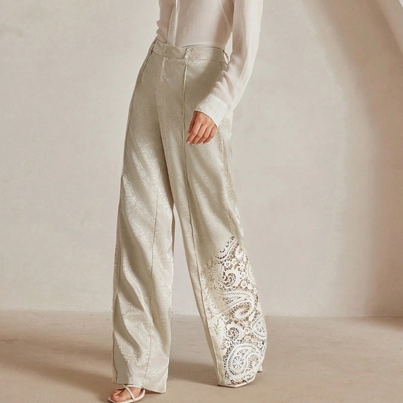 Classic Paisley Print Lace Wide Leg Pants - Picture 2 of 7